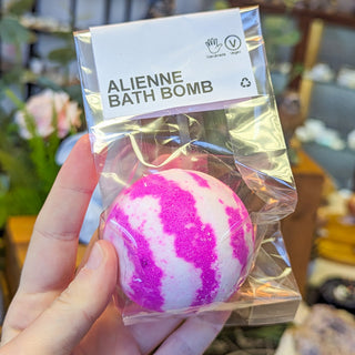 Alienne Bath Bomb