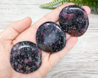 Garnet Palm Stone