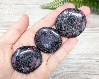 Garnet Palm Stone