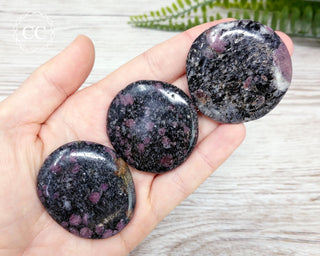 Garnet Palm Stone