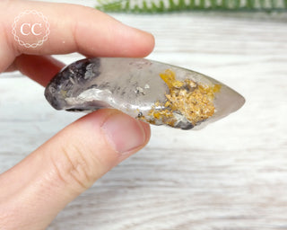 Hematite in Quartz Lens #1