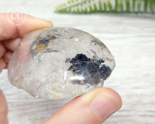 Hematite in Quartz Lens #1