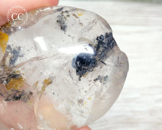 Hematite in Quartz Lens #1