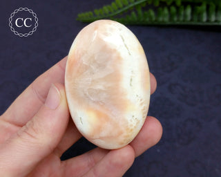 Peach Stilbite Palmstone #8