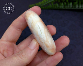 Peach Stilbite Palmstone #8