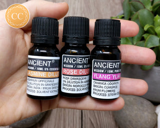 Essential Oils for the Heart Chakra - Rose, Jasmine & Ylang Ylang