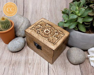 Small Aromatherapy Essential Oil Box