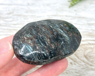 Arfvedsonite Chunky Palm Stone #5