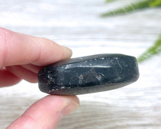 Arfvedsonite Chunky Palm Stone #2