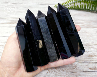 Black Obsidian Towers in hand