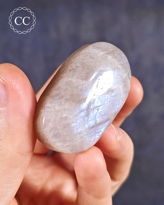 Blue Moonstone | Peristerite Palm Stone #4
