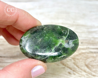 Chrome Diopside Palm Stone #5