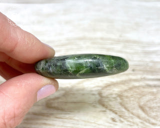 Chrome Diopside Palm Stone #5