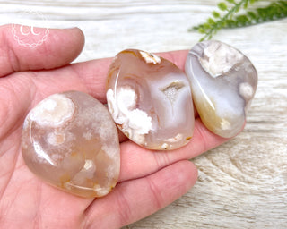 Flower Agate Flat Palm Stone