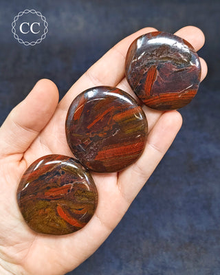 Mugglestone | Jaspilite Palm Stone