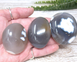 Orca Agate Chunky Palm Stone