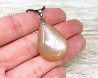 Peach Moonstone Necklace #2