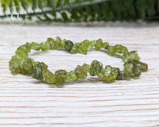 Peridot Gemchip Bracelet on white background