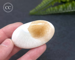 Scolecite & Stilbite Palm Stone #10