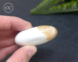 Scolecite & Stilbite Palm Stone #11