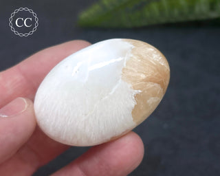 Scolecite & Stilbite Palm Stone #13