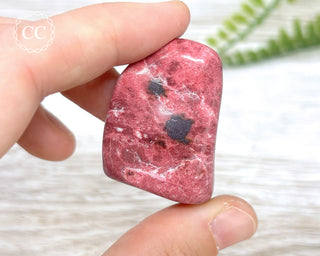 Norwegian Thulite Pebble #9