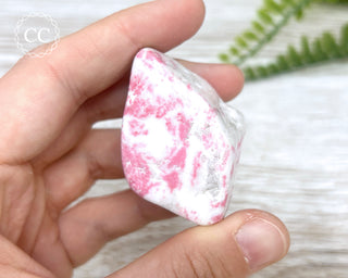 Norwegian Thulite Pebble #13