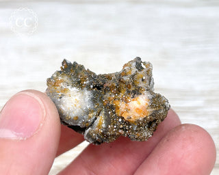 Vanadinite on Black Baryte #12