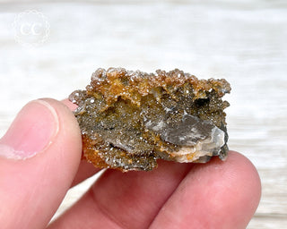 Vanadinite on Black Baryte #15