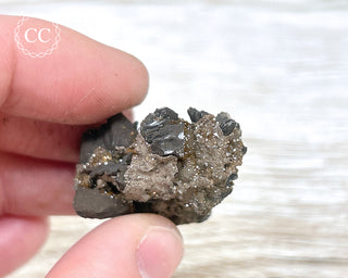 Vanadinite on Black Baryte #19