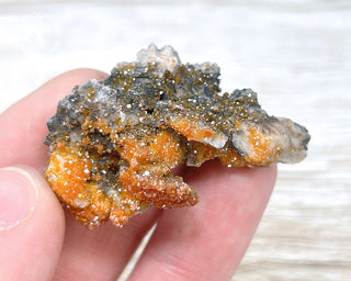 Vanadinite on Black Baryte #21