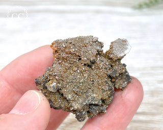 Vanadinite on Black Baryte #5