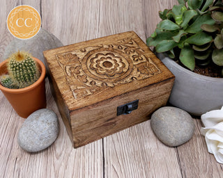 Medium Aromatherapy Essential Oil Box